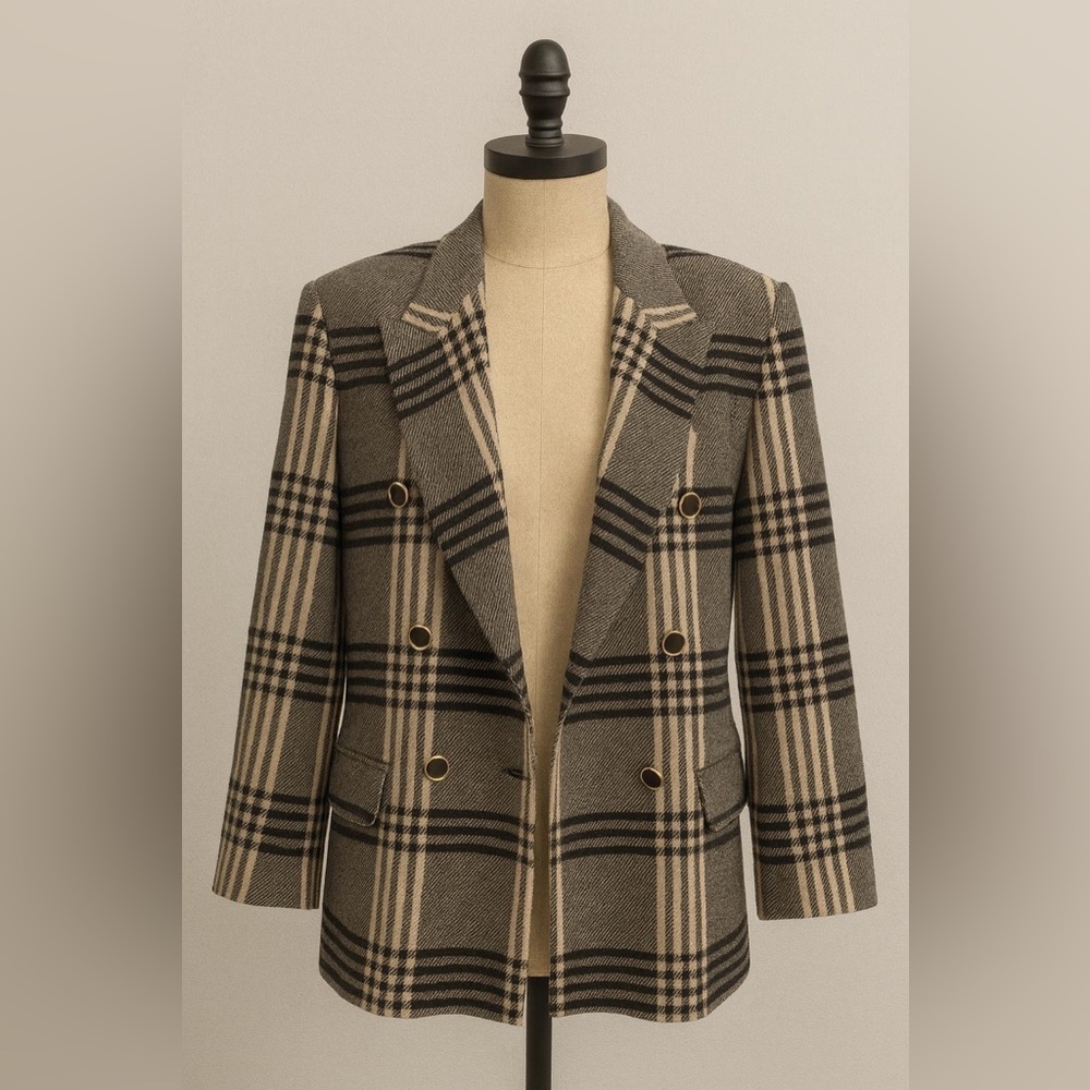 Classic Black and Tan Plaid Blazer